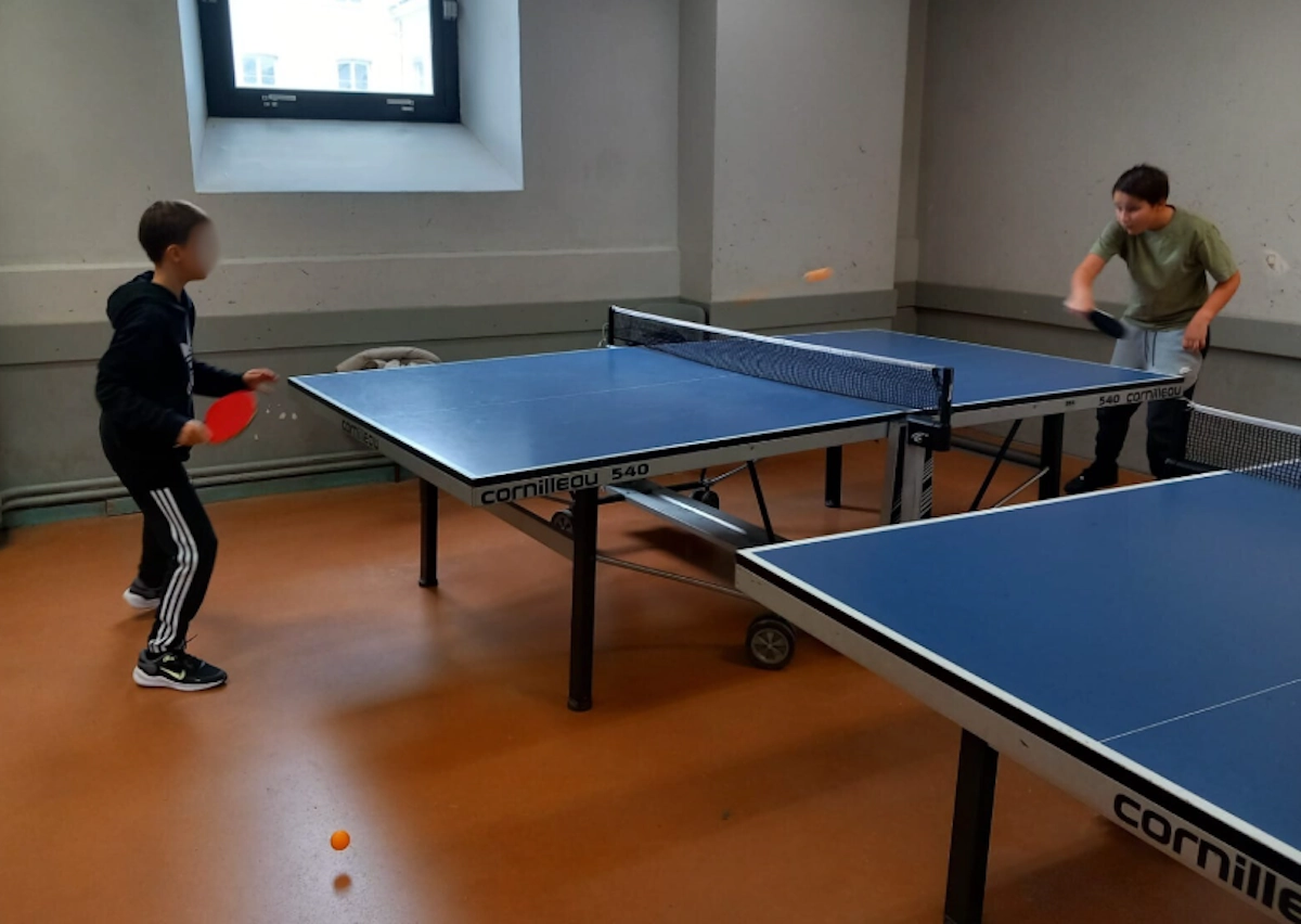 as tennis table